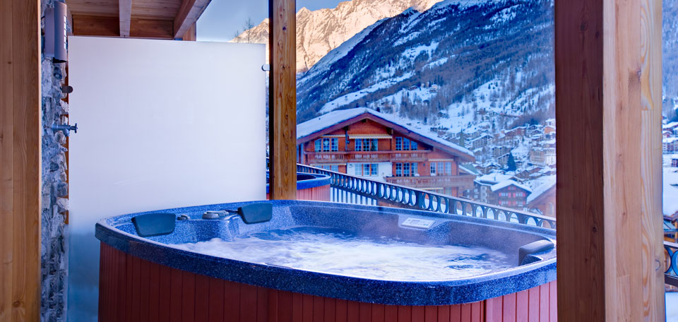 5961878hot-tub.jpg