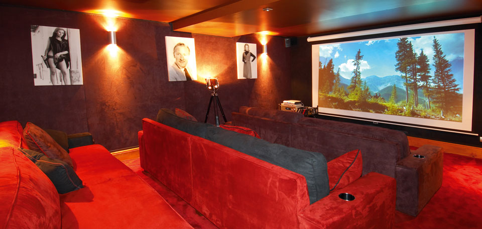 7223169cinema-room.jpg