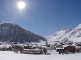 Val d'Isère: Ski Resort, Chalet and Hotel Guide