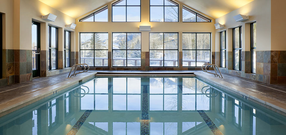 Indoor-pool-1600px.jpg