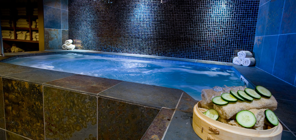Solitude-Spa-Men's-Jacuzzi-.jpg