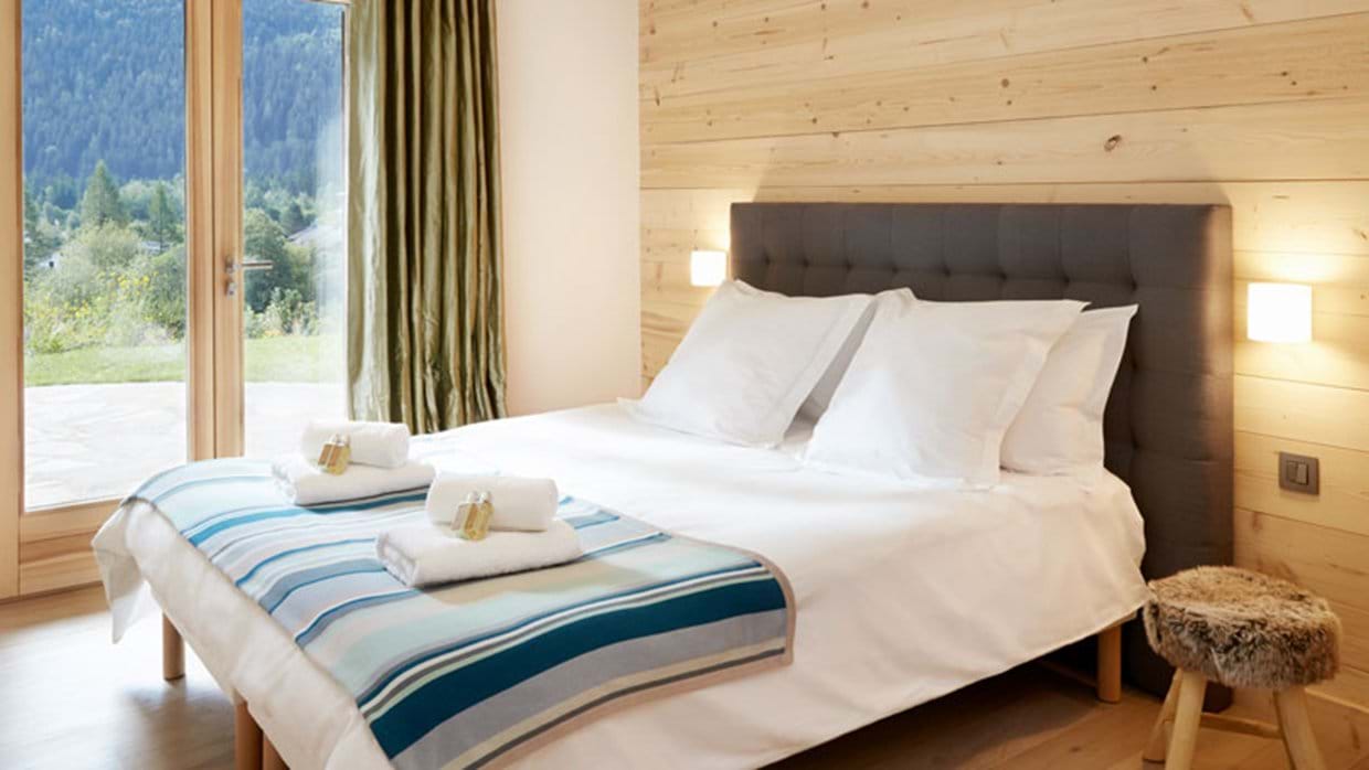 10.-Eco-Lodge---bedroom-2.jpg
