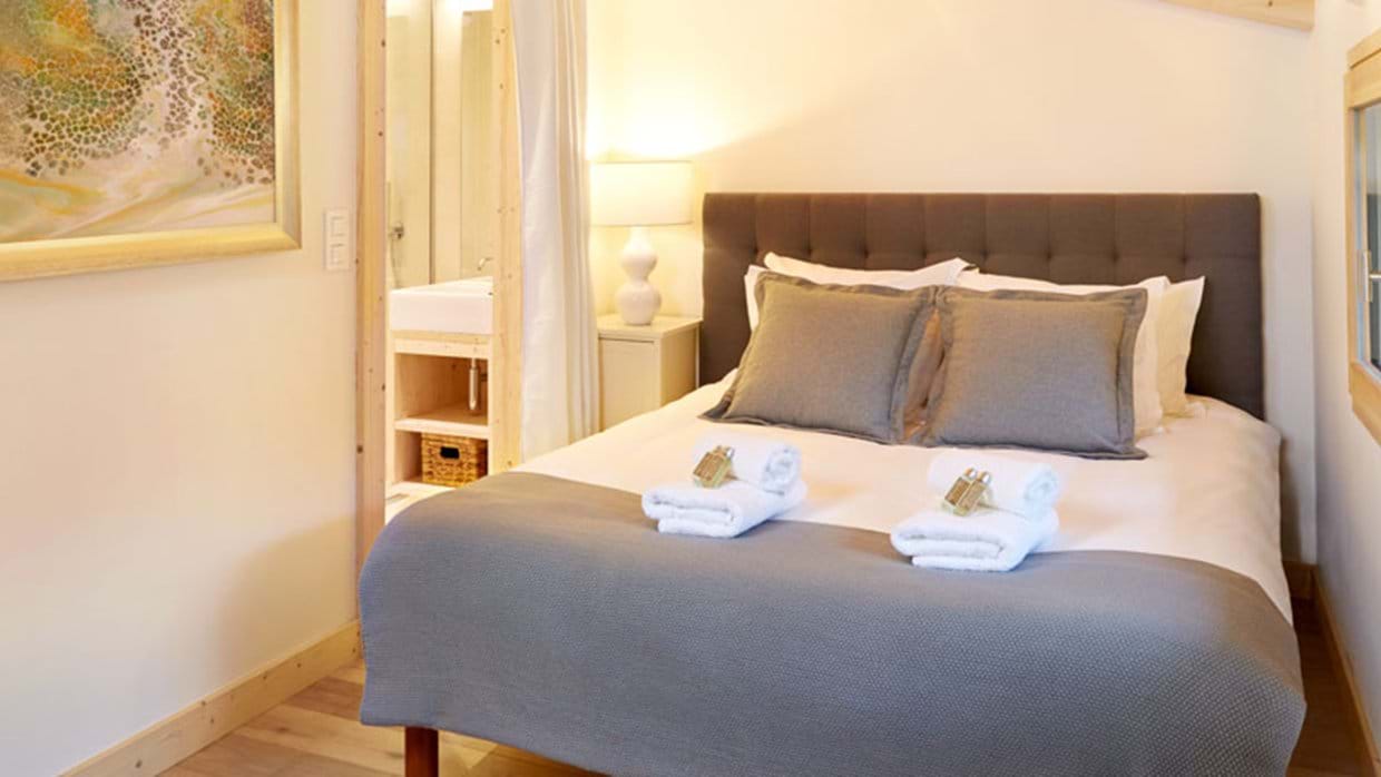 15.-Eco-Lodge---Bedroom-5.jpg