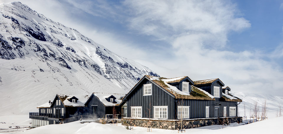 Luxury Heli Ski - Iceland - Deplar Farm