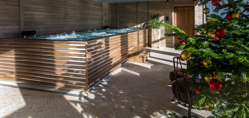 La Datcha Val Thorens Hot Tub img