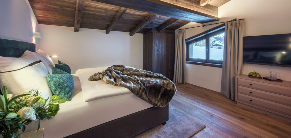 Nidus Penthouse Lech Luxury Ski Bedroom 5 img.jpg