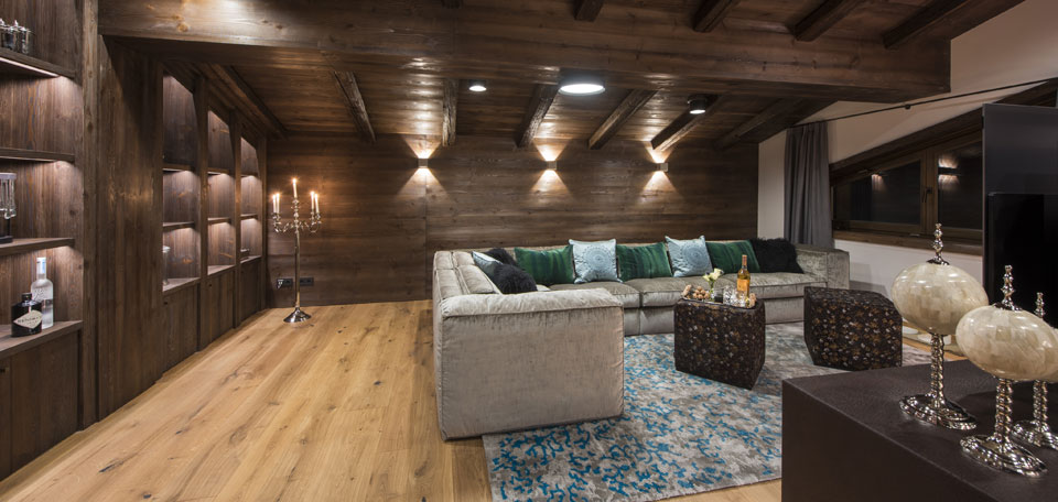 Nidus Penthouse Lech Luxury Ski Lounge evening img.jpg