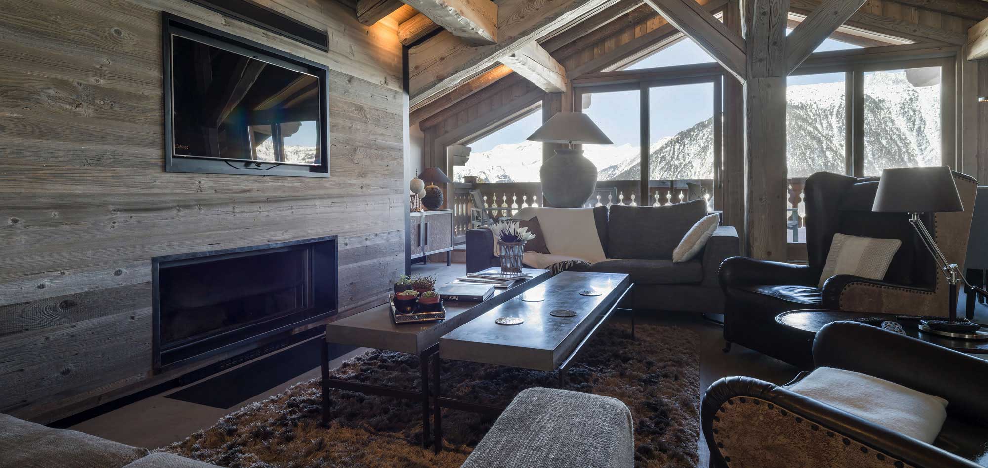 Chalet La Colombe Luxury Ski Living Room img
