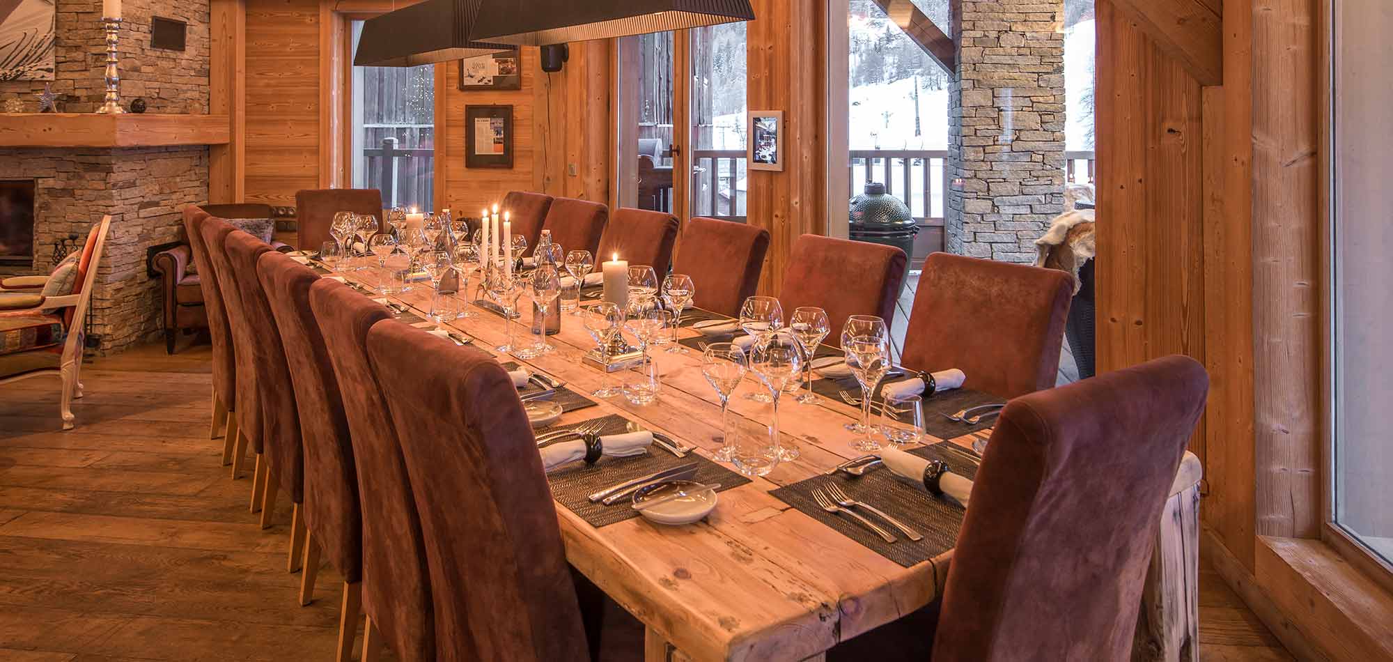 chalet_de_la_cloche_tignes_dining_1.jpg