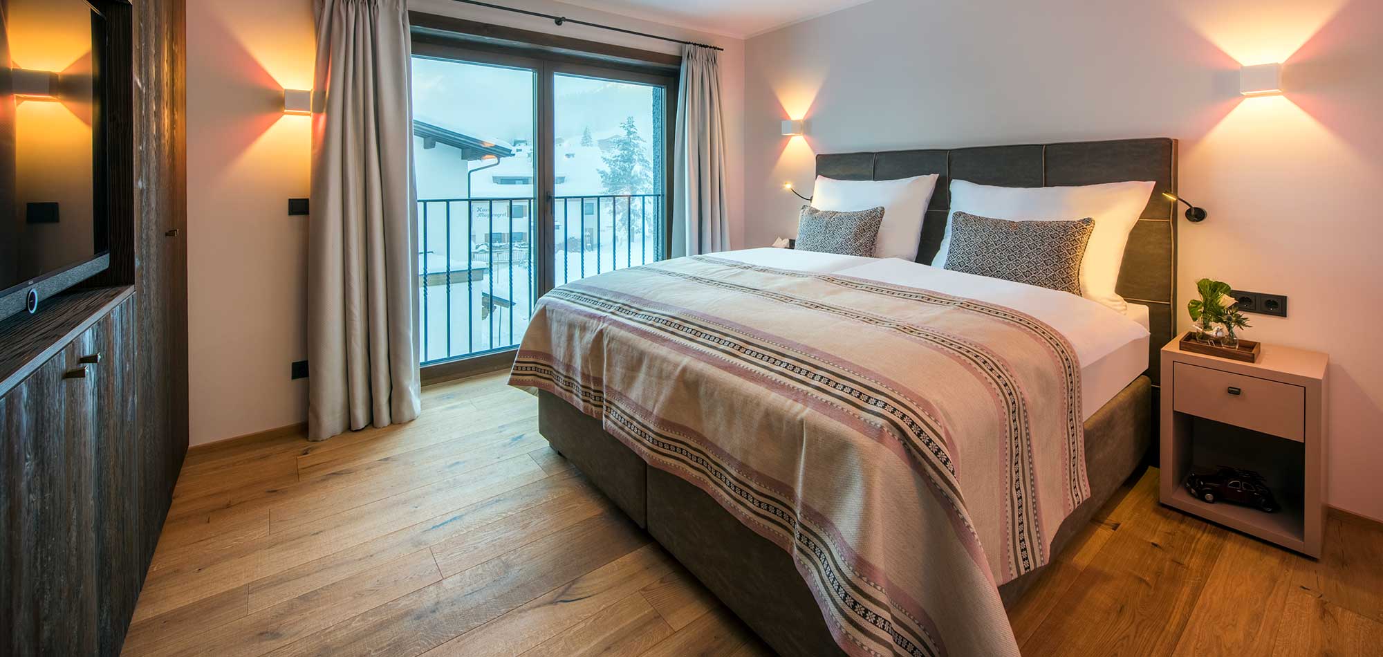 nidus_apartment_4_lech_austria_chalet_bedroom_luxury_ski.jpg
