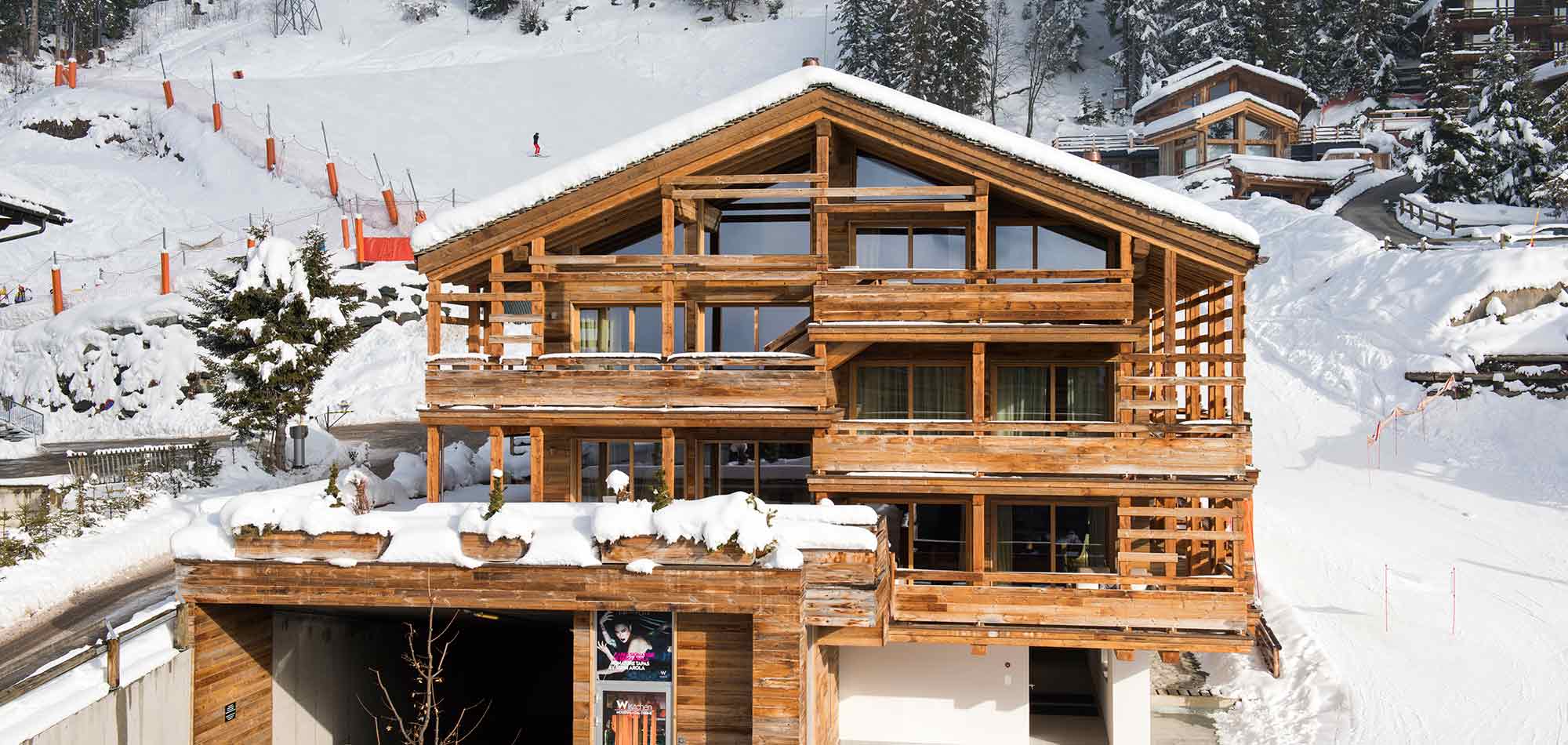 agate_residence_verbier_switzerland_2_luxury_ski_holiday.jpg