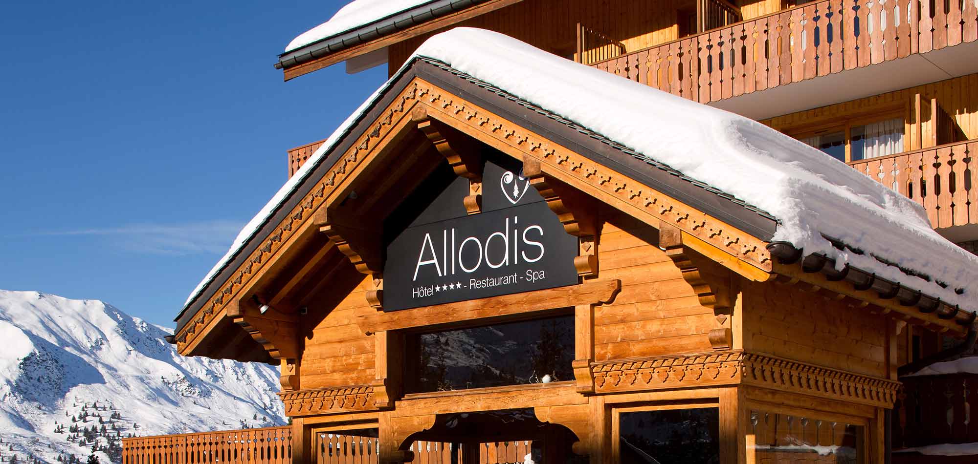hotel_allodis_meribel_france_luxury_ski_exterior.jpg