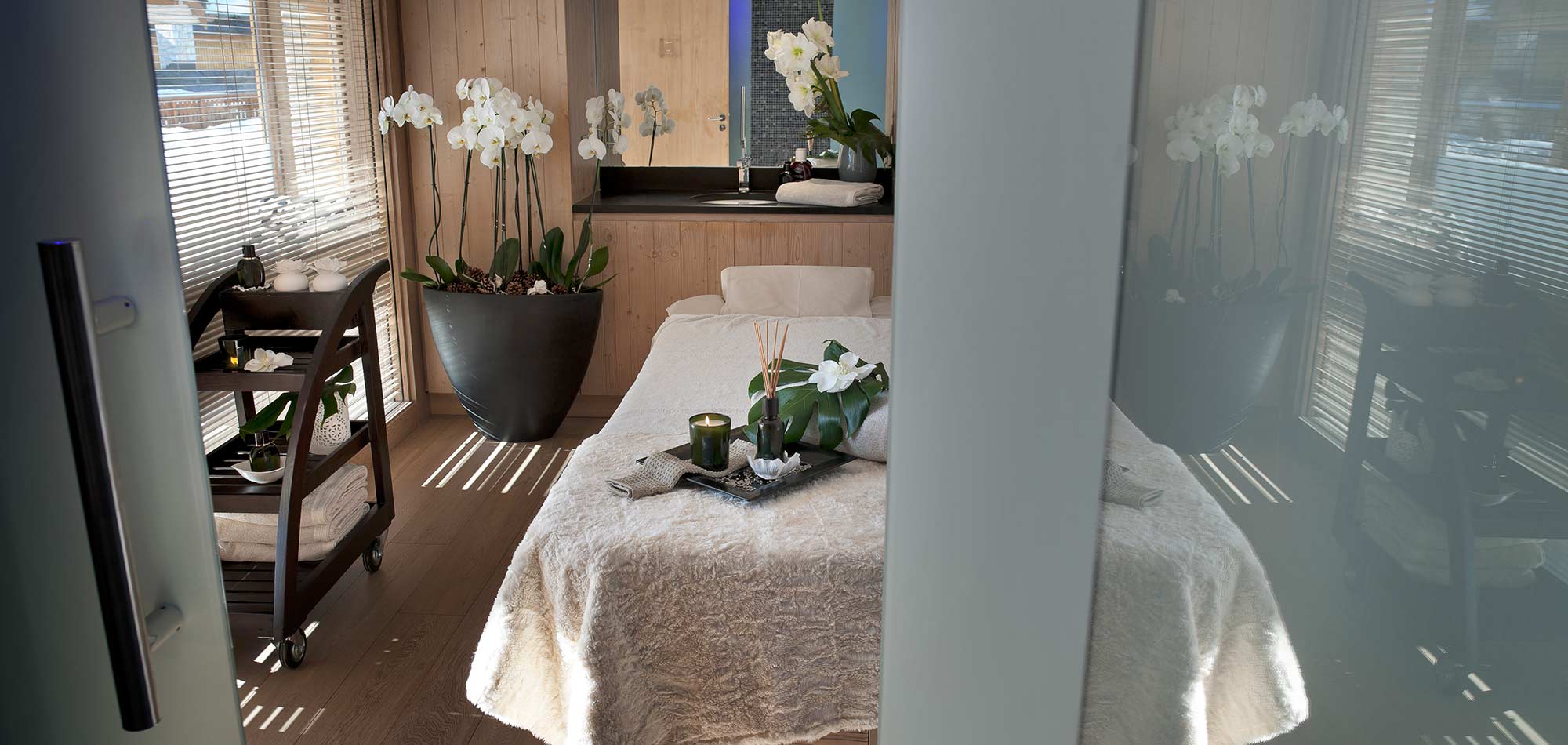 hotel_allodis_meribel_france_luxury_ski_spa_massage.jpg
