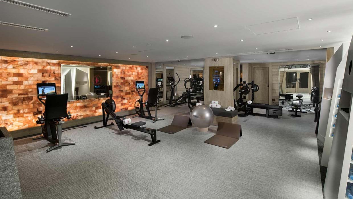 hotel_k2_altitude_courchevel_1850_france_luxury_ski_gym.jpg