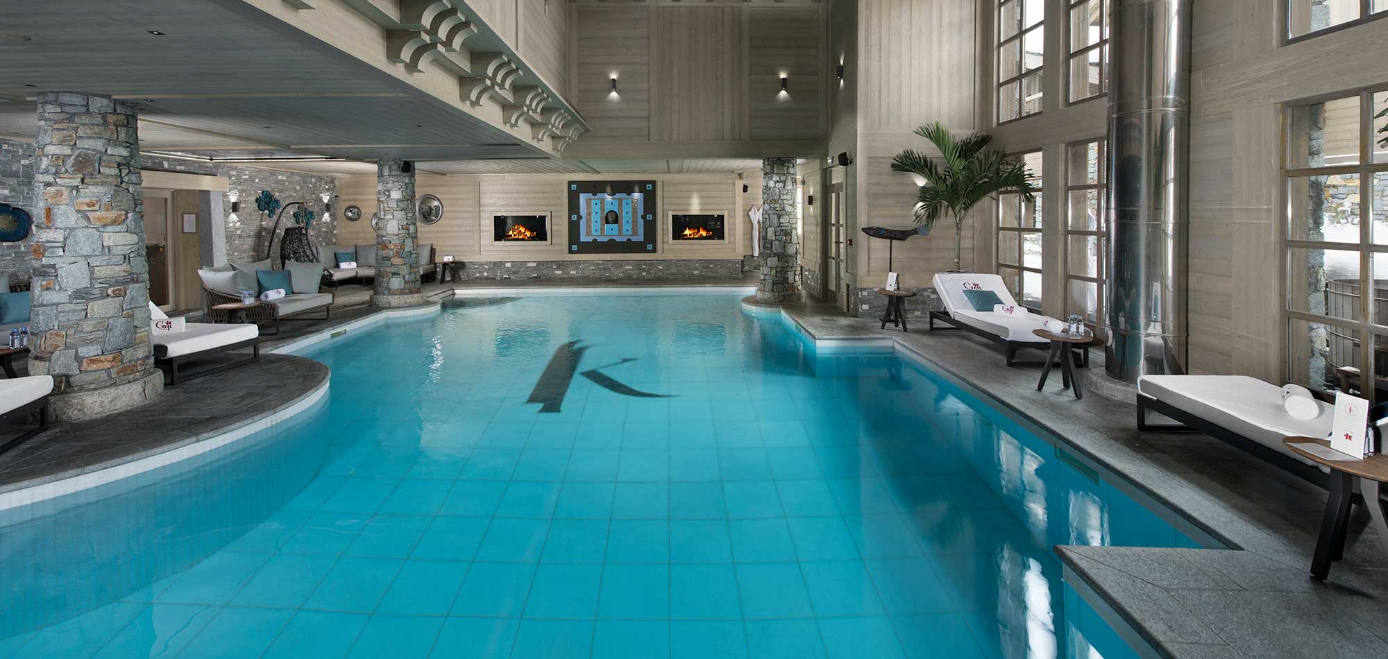 hotel_k2_altitude_courchevel_1850_france_luxury_ski_pool.jpg