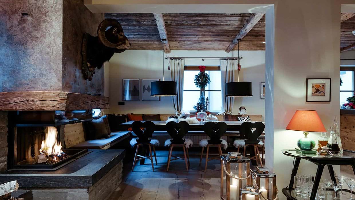 chalet_hannes_schneider_austria_luxury_fireplace.jpg