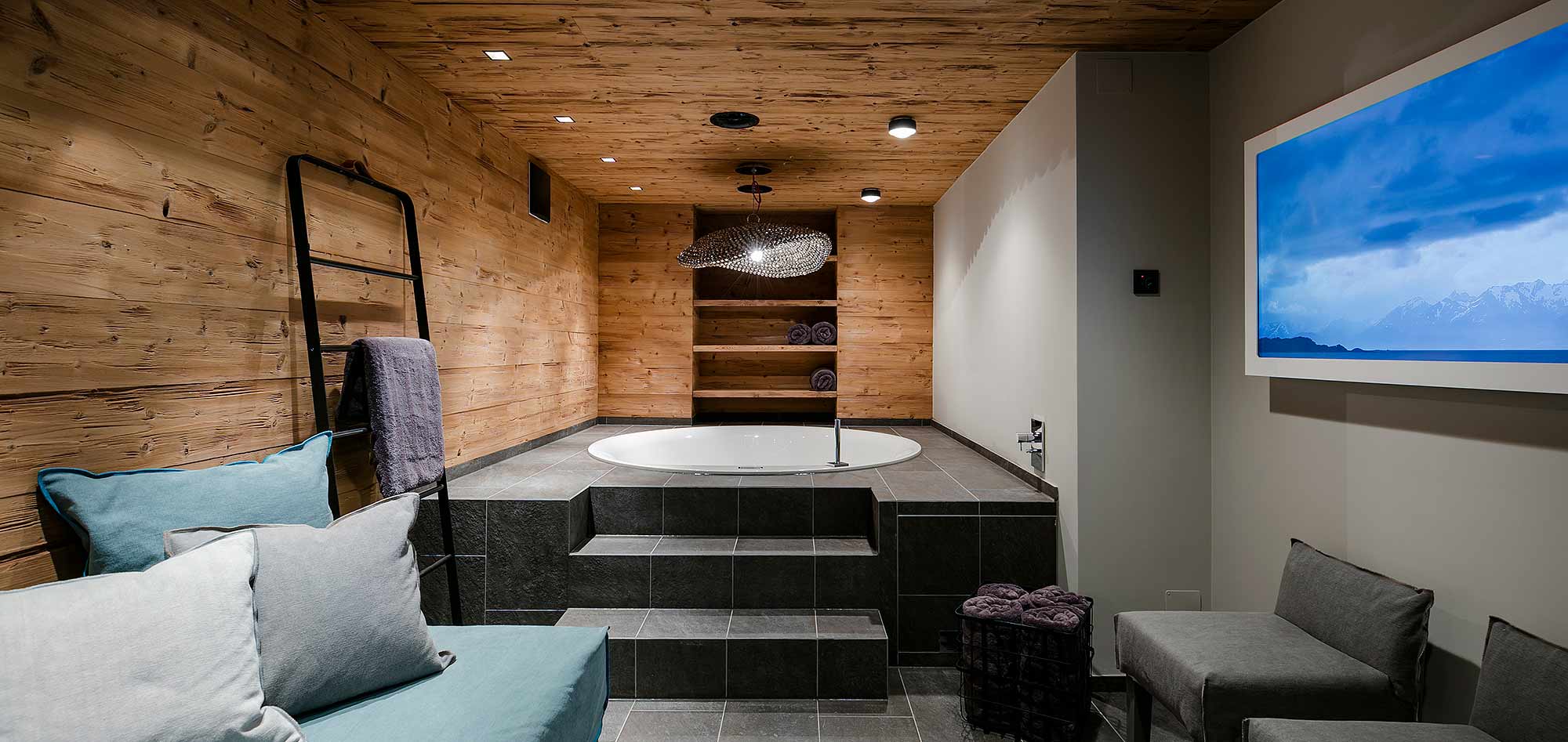 chalet_hannes_schneider_austria_luxury_jacuzzi_bath