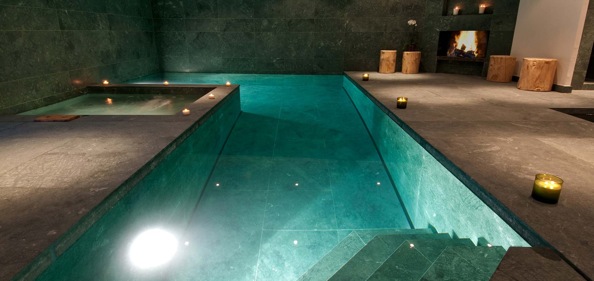 indoor_pool_2_luxury_ski_chalet_nyumba_verbier_switzerland_img.jpg