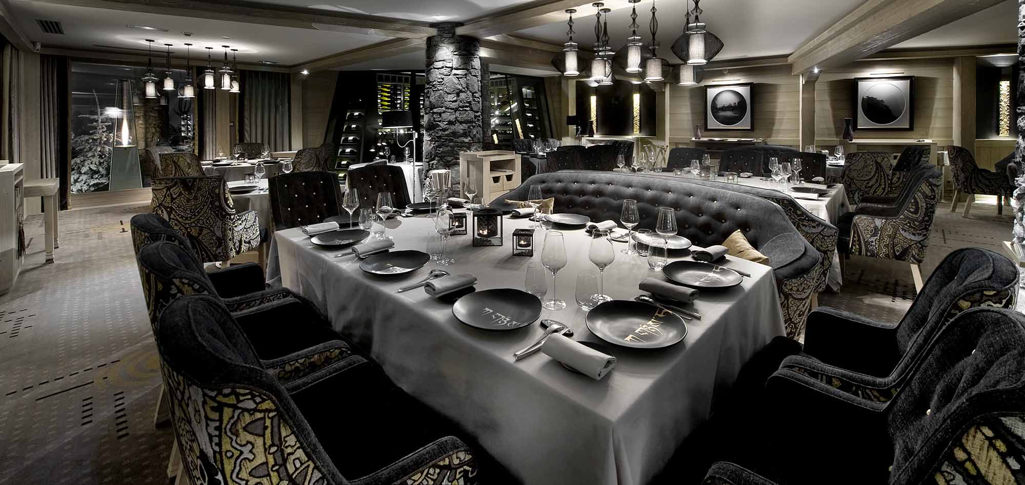 le_k2_palace_dining_luxury_hotel_courchevel_1850_france_img.jpg