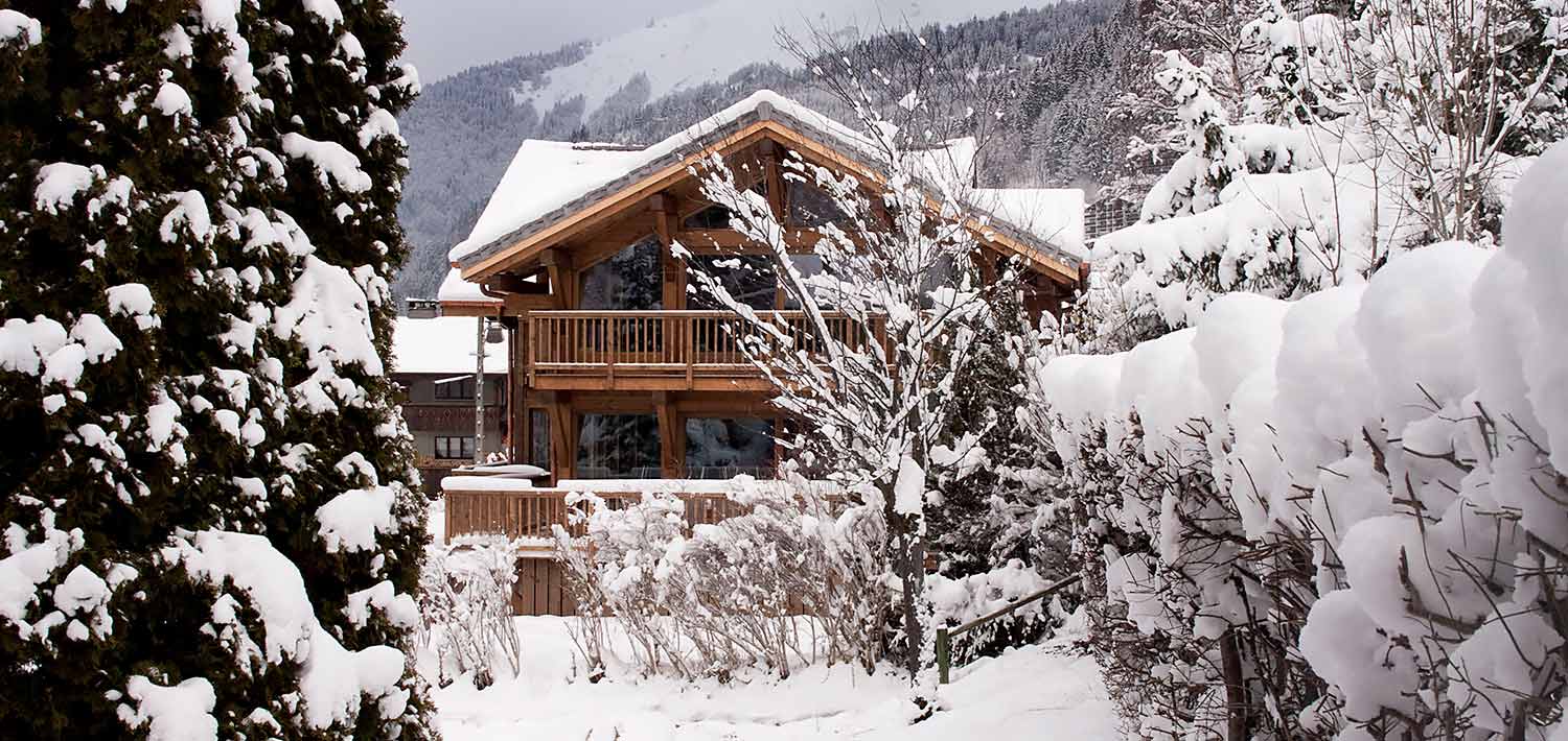 chalet_le_crepet_exterior_morzine_france_luxury_ski_snow_img.jpg