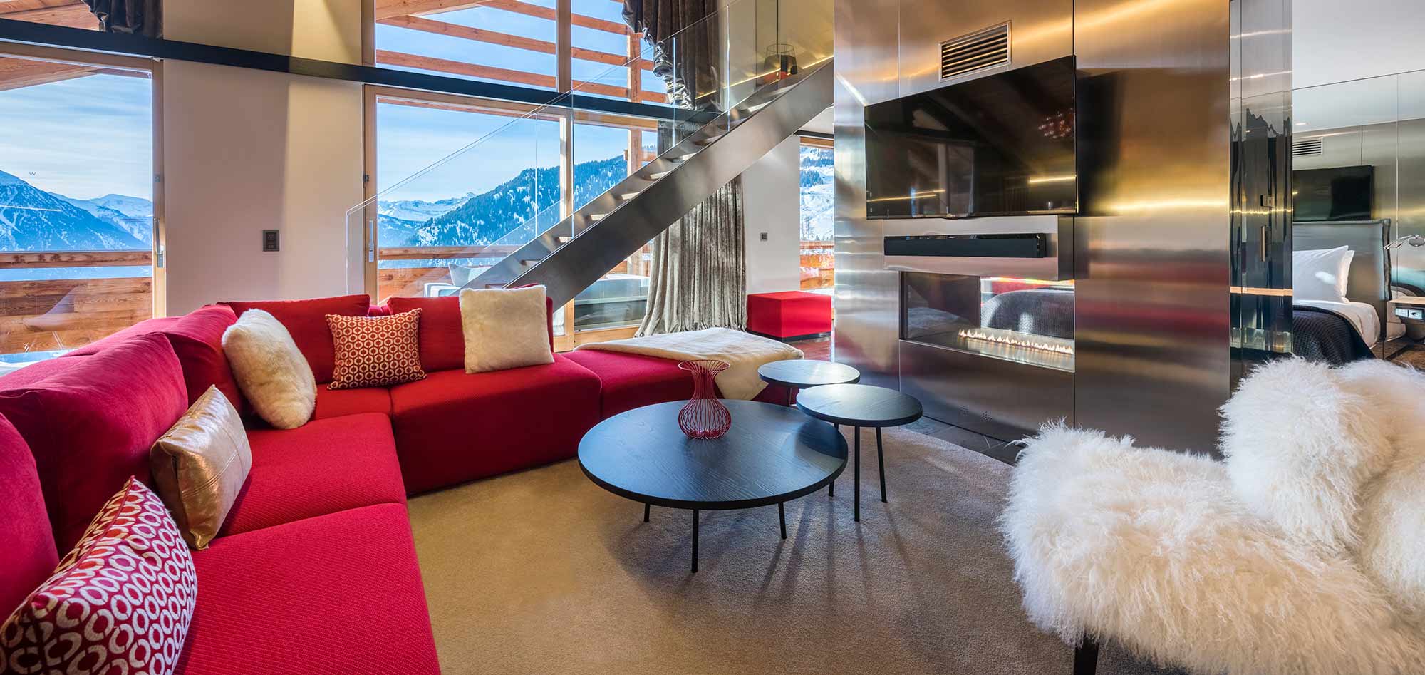 hotel_w_verbier_luxury_suite_livingroom_img.jpg