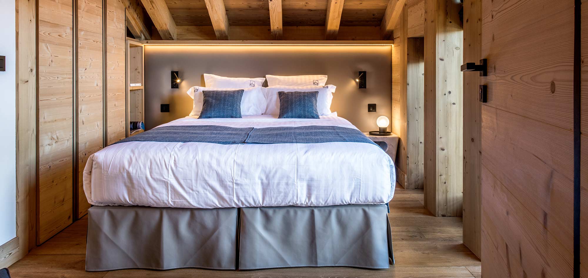 chalet_larpege_bedroom.jpg