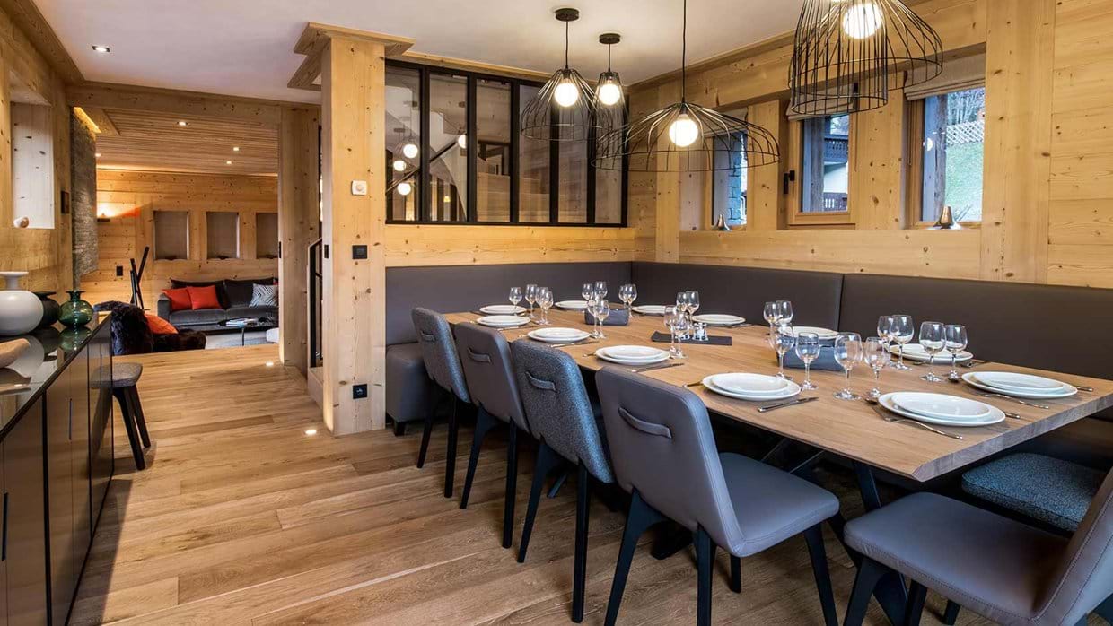 chalet_larpege_dining.jpg