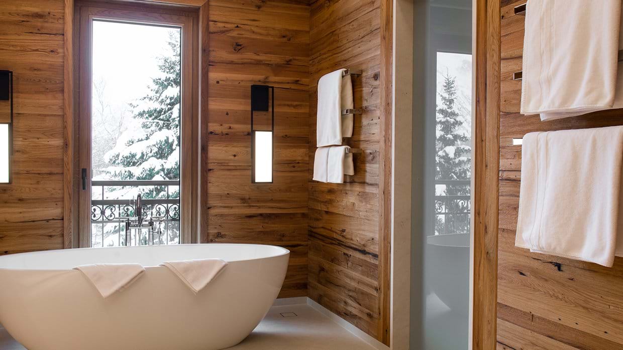 arula_chalet_1_lech_luxury_ski_chalet_bathroom.jpg