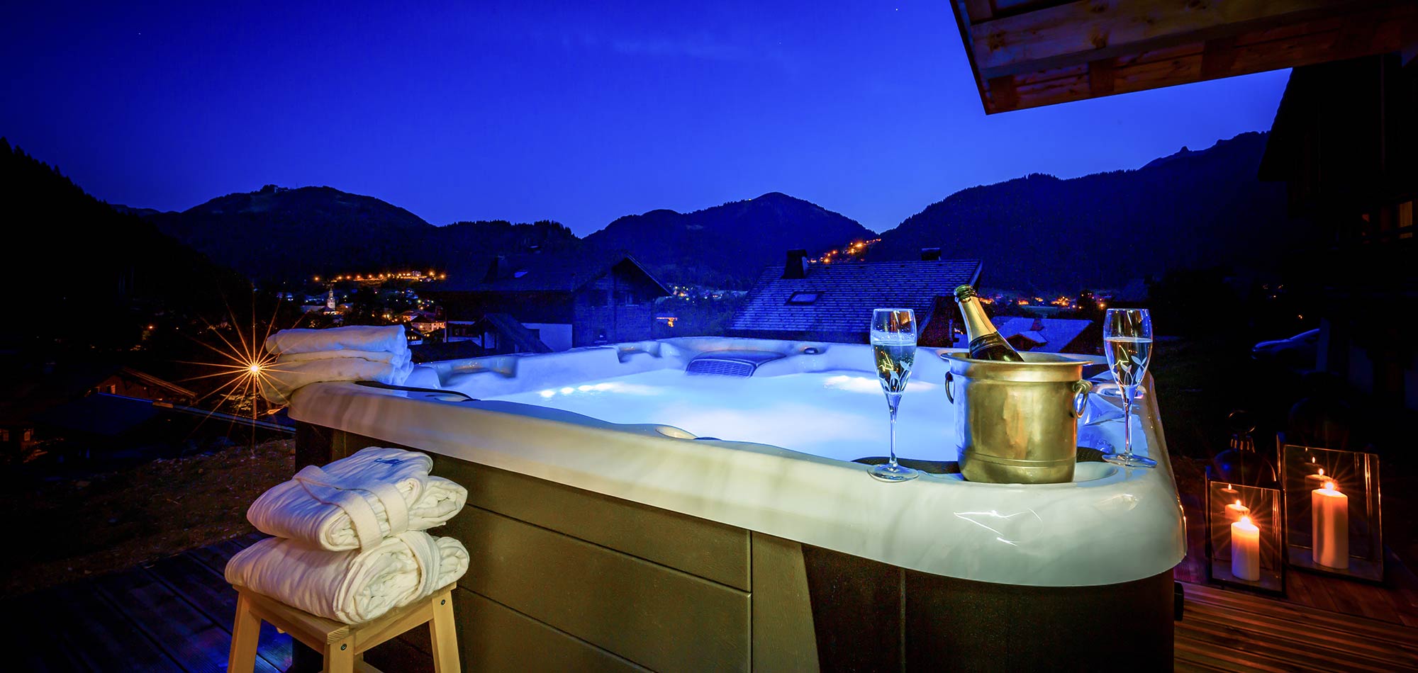 the_view_morzine_luxury_ski_chalet_luxury_ski_oxford_ski_hot tub.jpg