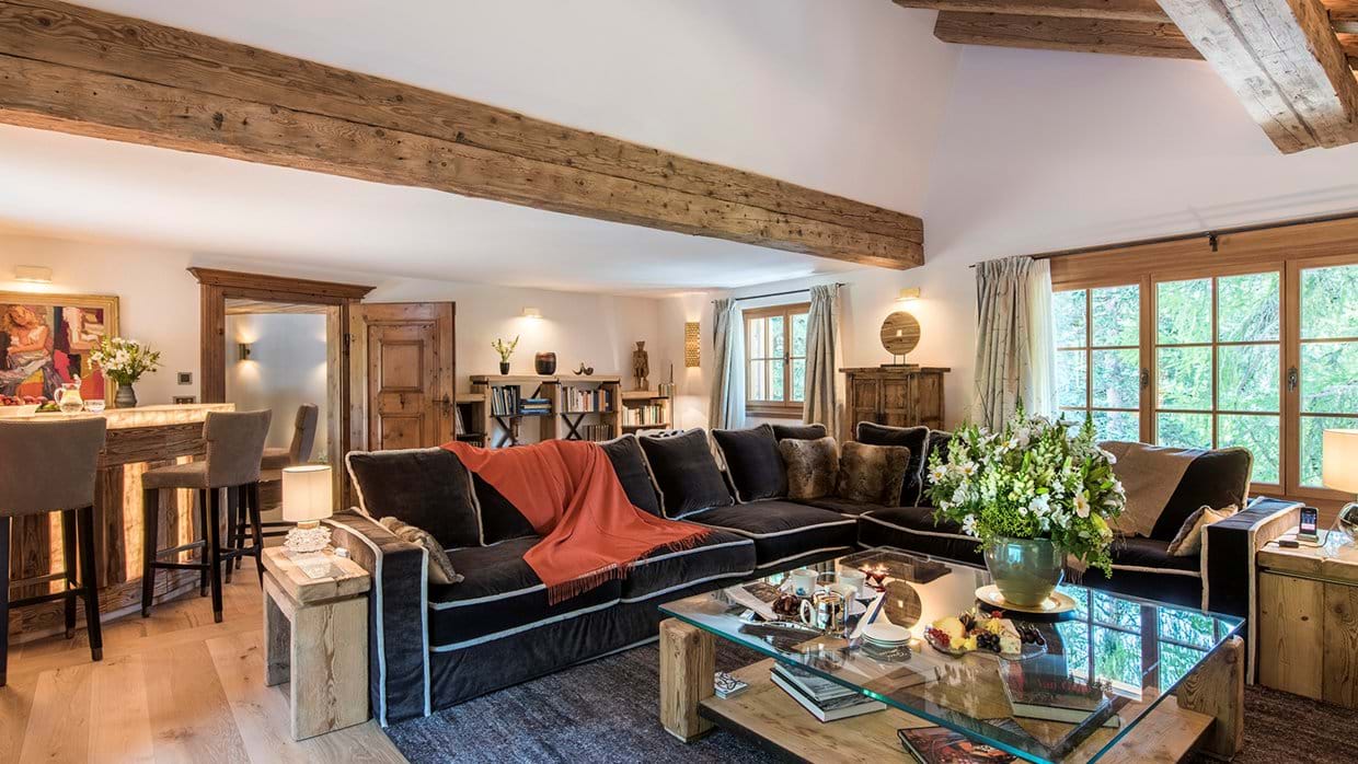 chesa_el_toula_st_moritz_oxford_ski_luxury_ski_chalet_luxury_ski_living_area8.jpg
