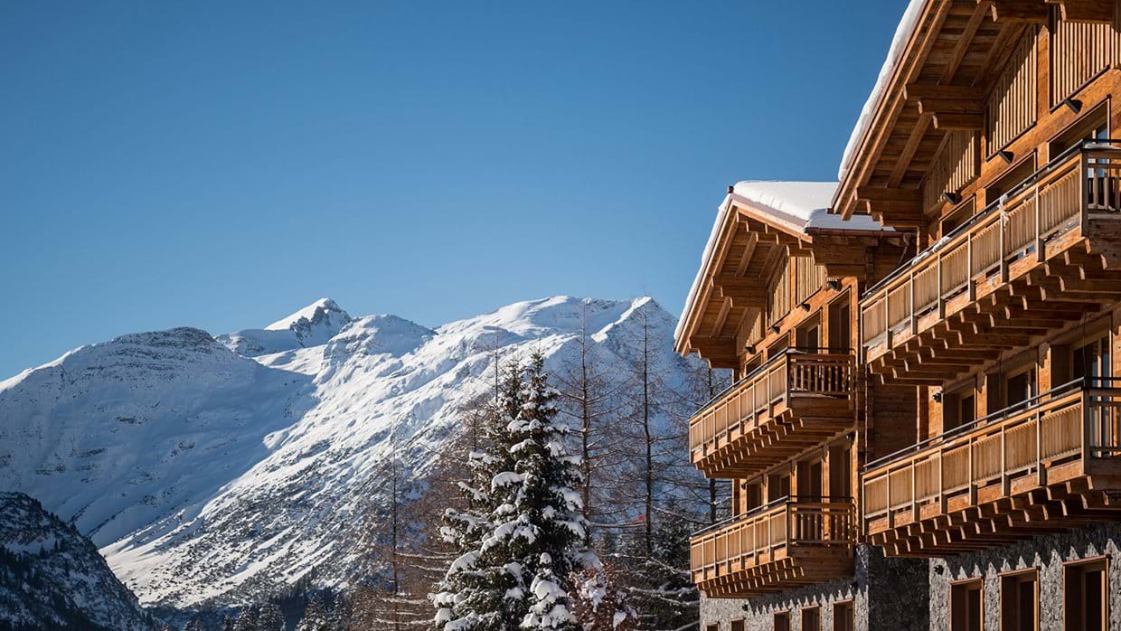arula_chalet_1_lech_luxury_ski_chalet_exterior_main.jpg
