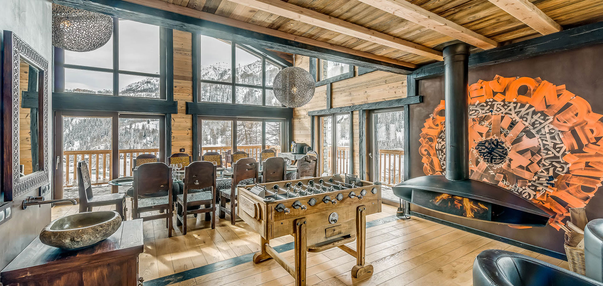 luxury_ski_chalet_ubud_tignes_oxford_ski_luxury_ski_games_room2.jpg