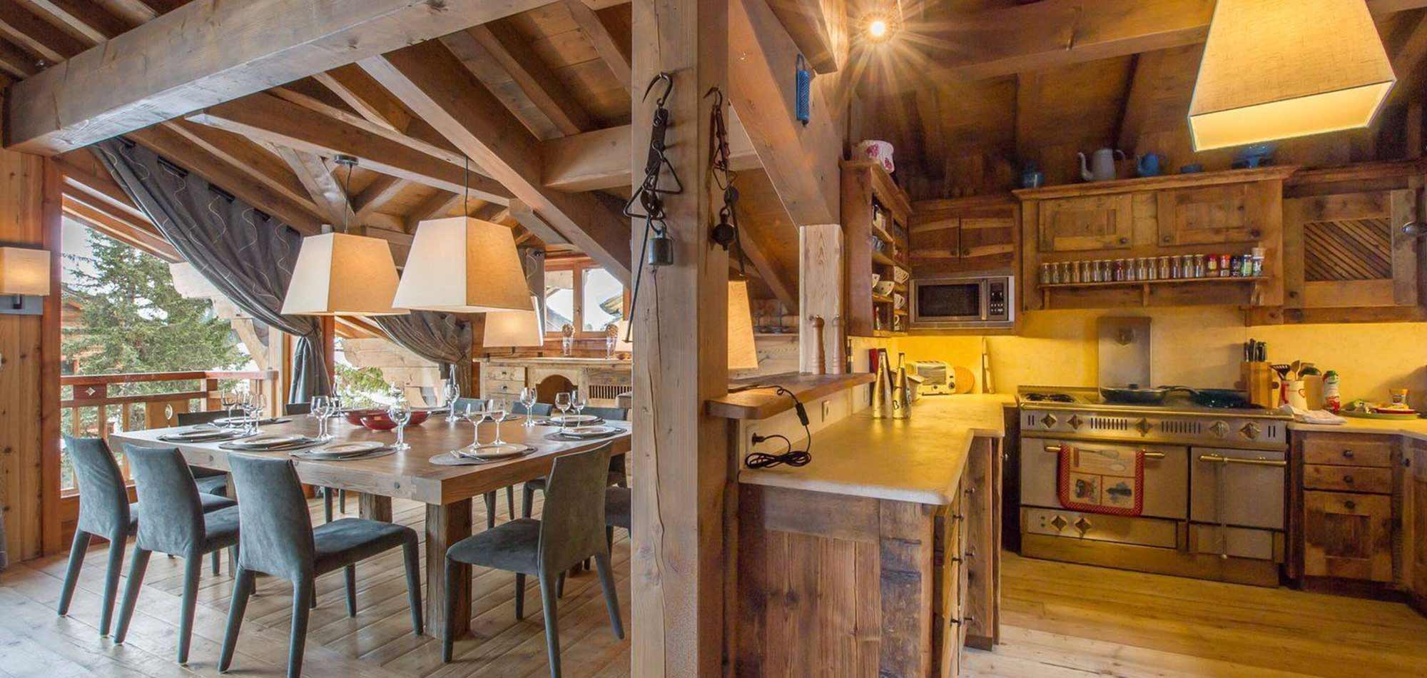 chalet_aspen_courchevel_1850_france_luxury_ski_dining_table_kitchen.jpg