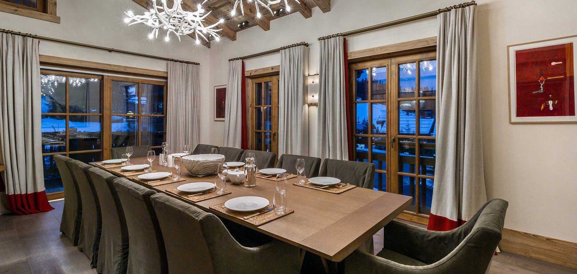 chalet_nanuq_courchevel_1850_france_luxury_ski_dining_room.jpg