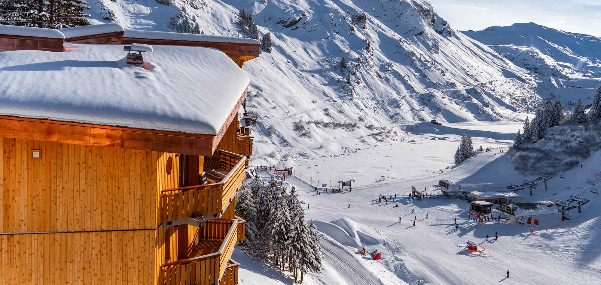 chalet_kobuk_avoriaz_france_luxury_ski_exterior.jpg