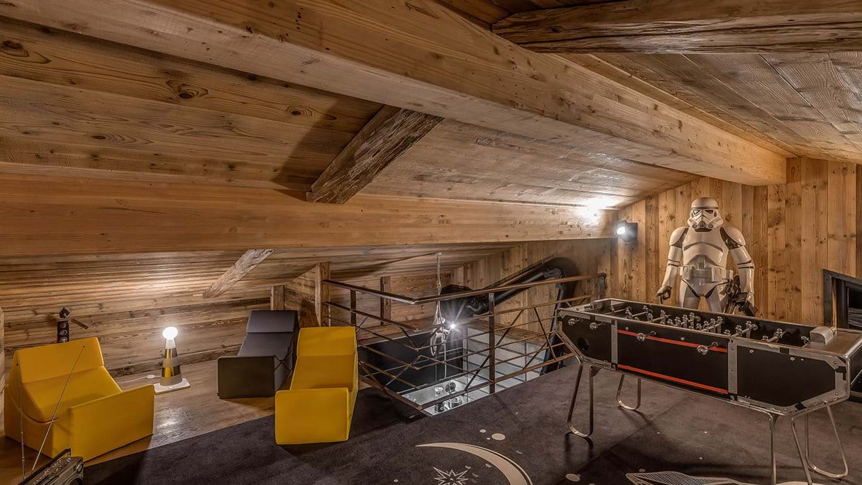 luxury_ski_chalet_banksy_black_diamond_tignes_oxford_ski_games_room.jpg