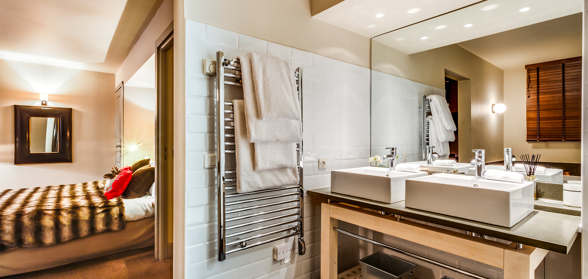 chalet_yellowstone_luxury_ski_chalet_oxford_ski_bathroom_1.jpg