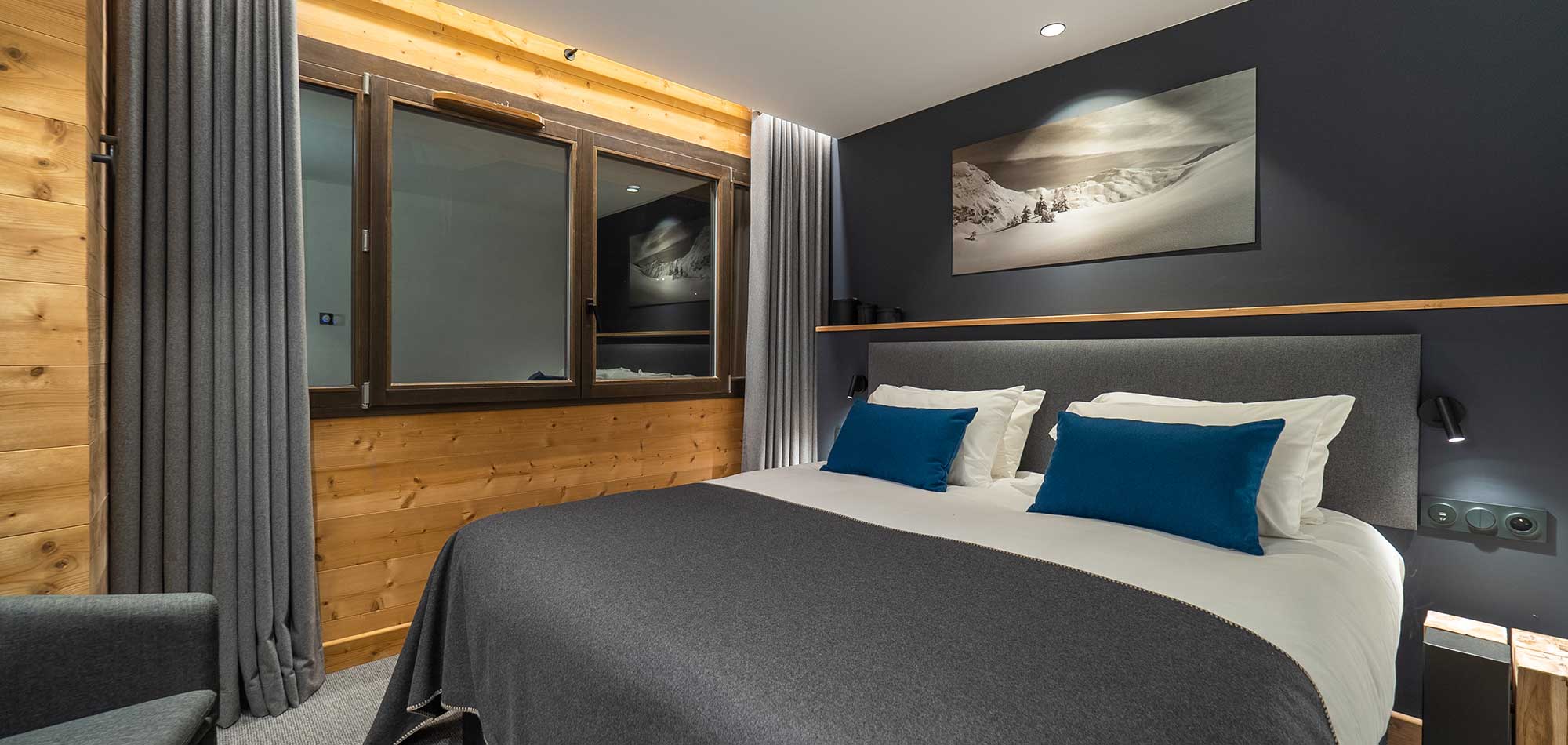 chalet_beluga_avoriaz_luxury_ski_chalet_oxford_ski_bedroom.jpg