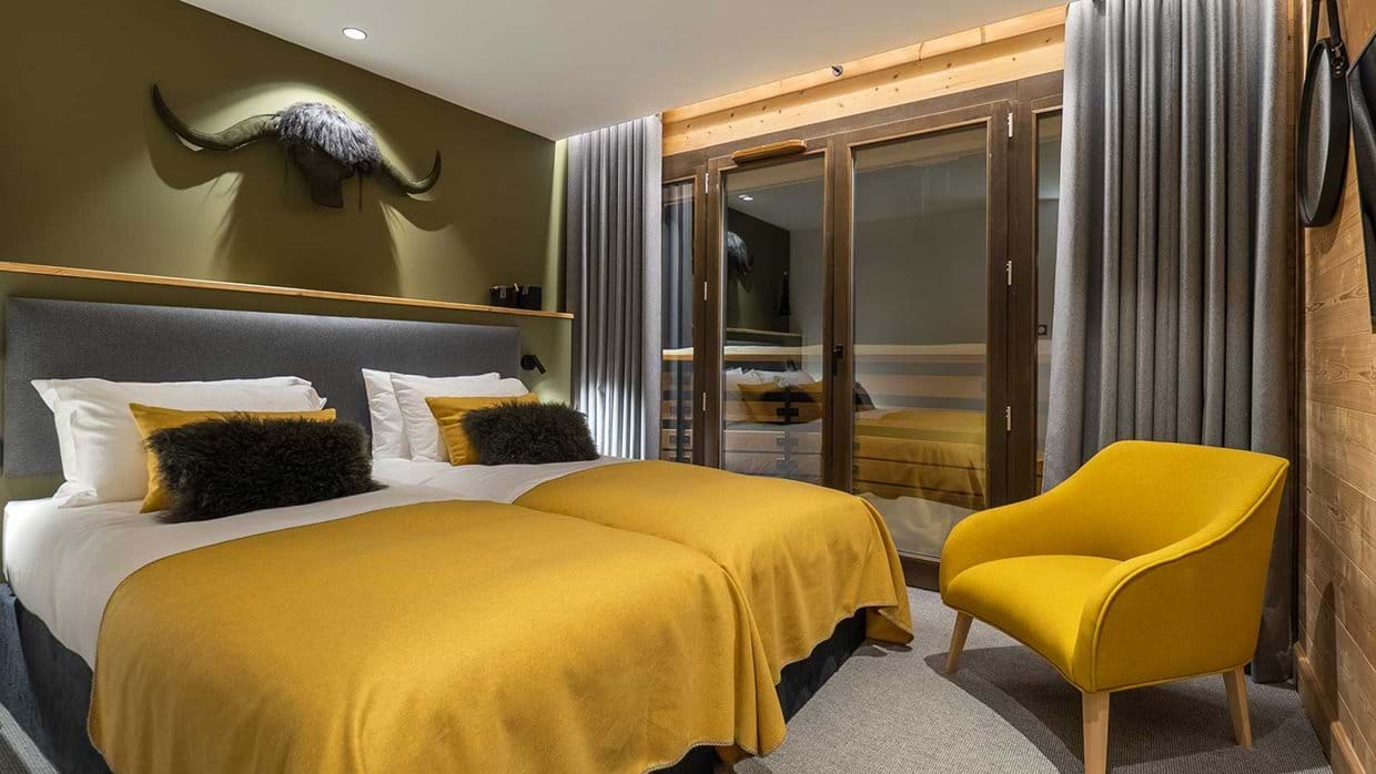 chalet_beluga_avoriaz_luxury_ski_chalet_oxford_ski_bedroom_2.jpg