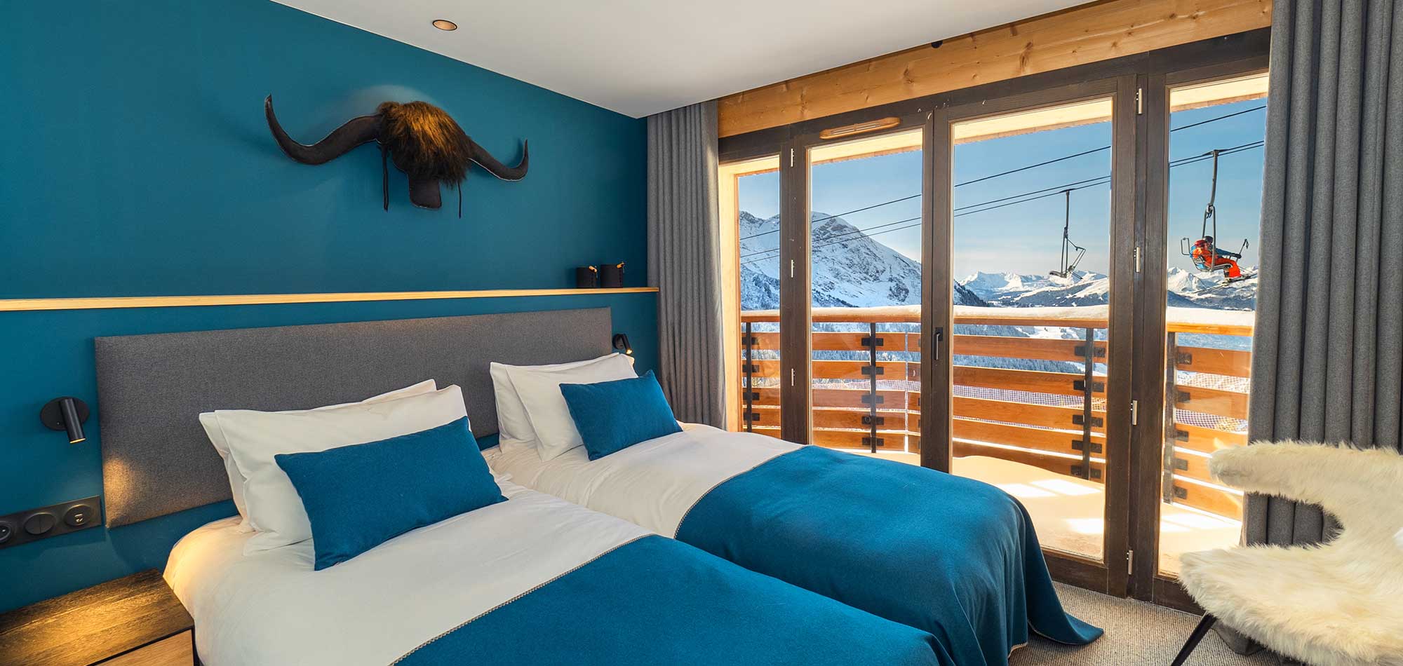 chalet_beluga_avoriaz_luxury_ski_chalet_oxford_ski_bedroom_5.jpg