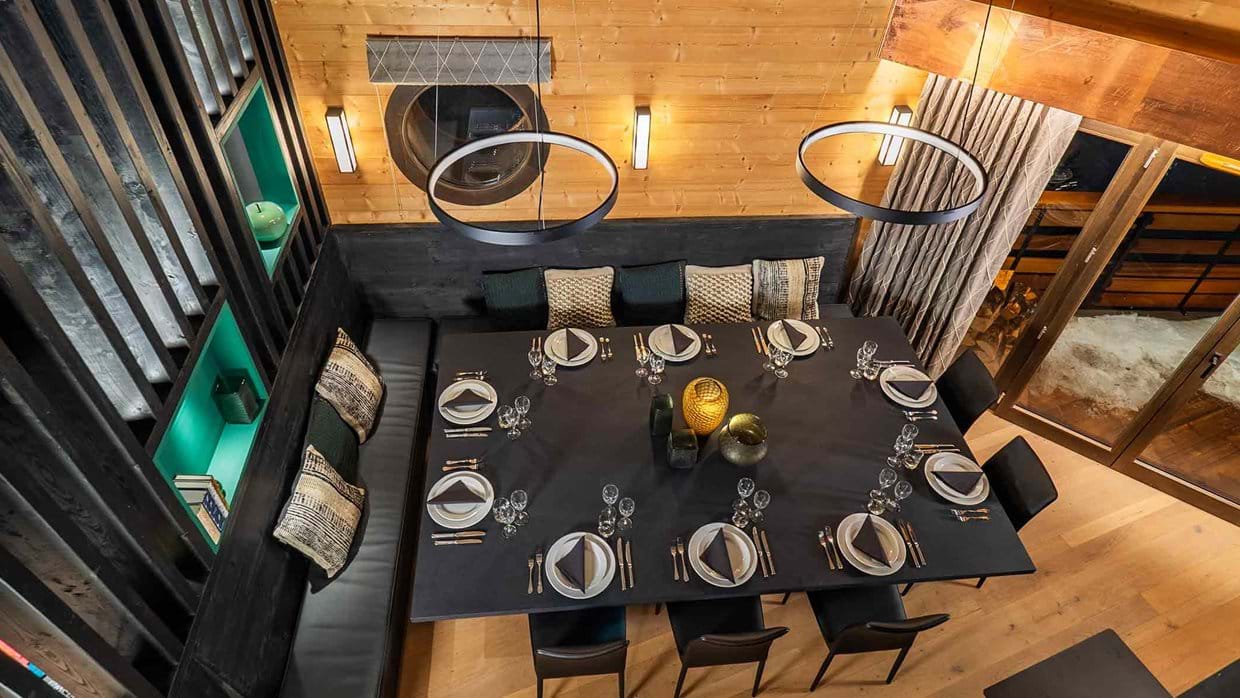 luxury_chalet_kakisa_avoriaz_dining_room.jpg