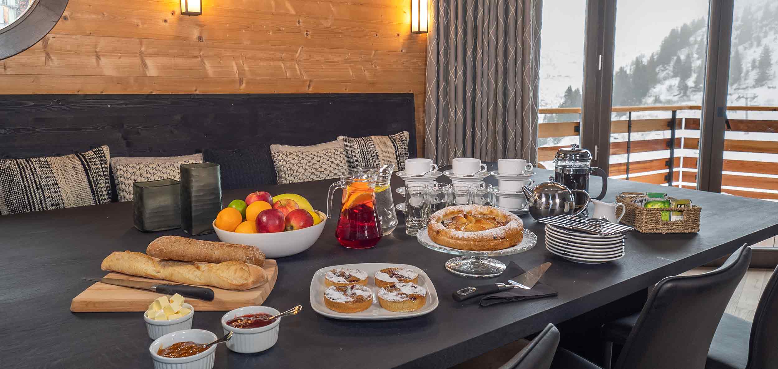luxury_chalet_kakisa_avoriaz_afternoon_tea.jpg