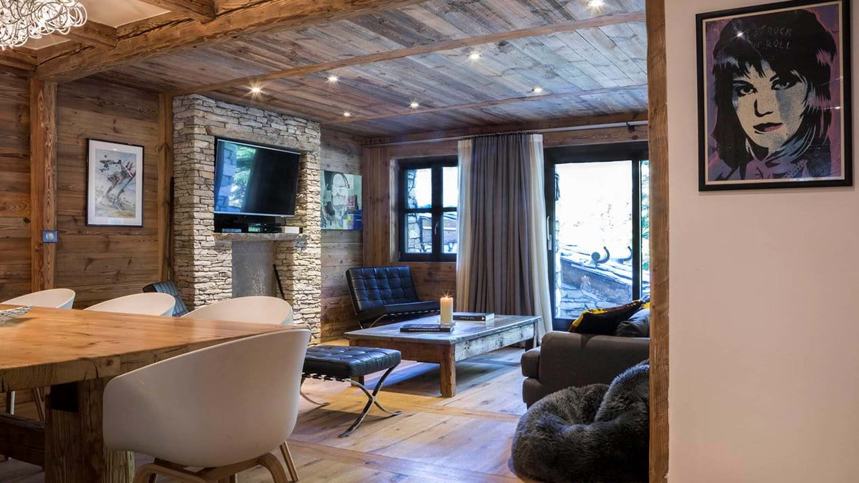 luxury_ski_chalet_kenzo_oxford_ski_luxury_ski_diningroom.jpg