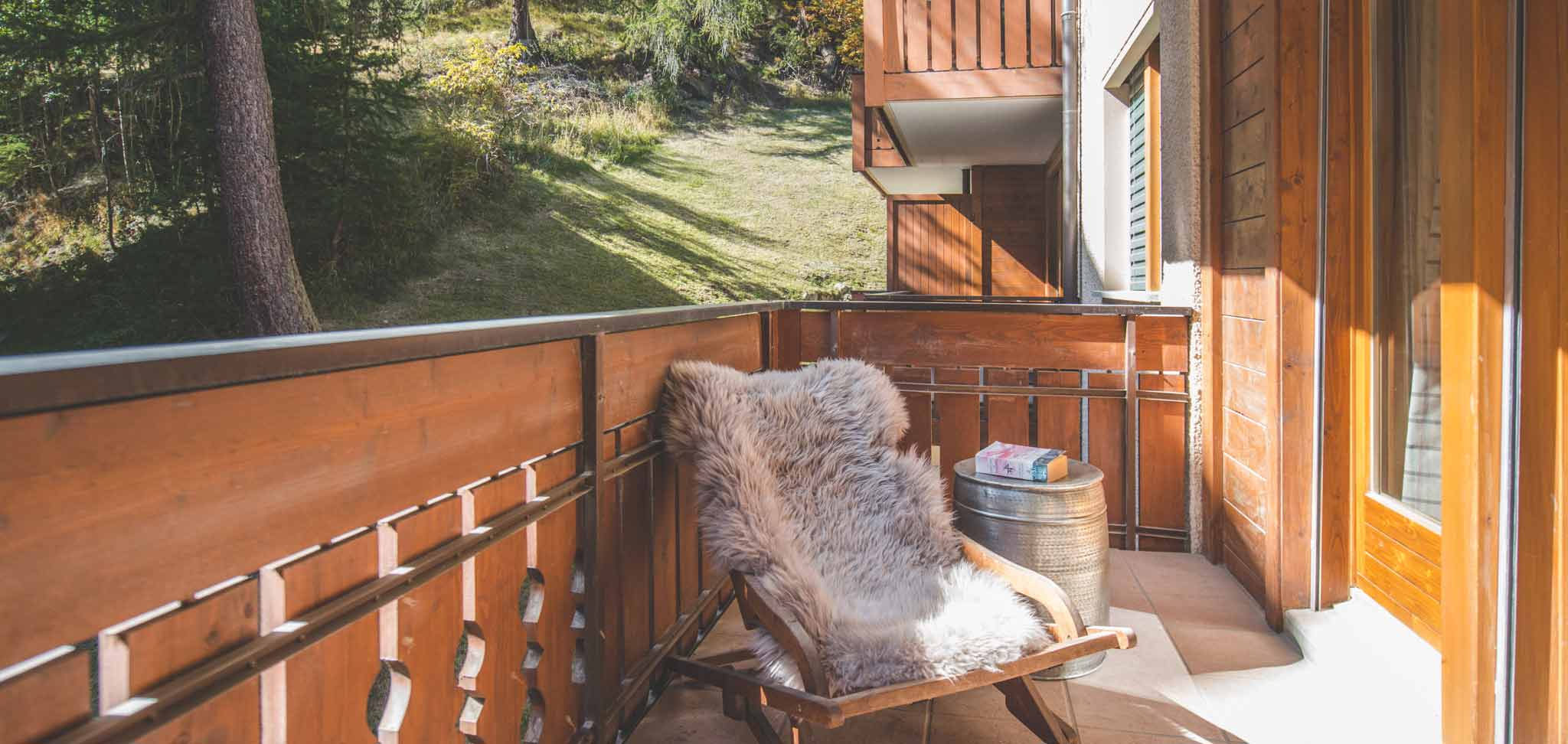 Chalet_Balma_Zermatt_oxford_ski_luxury_ski_Balcony.jpg