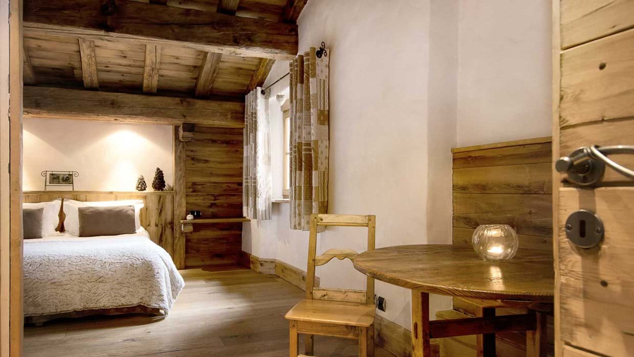 Chalet_Bouclia_oxford_ski_luxury_ski_Bedroom.jpg