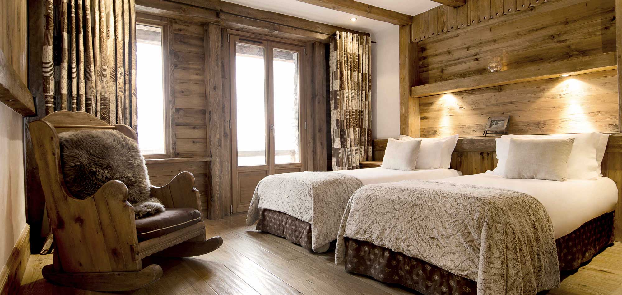 Chalet_Bouclia_oxford_ski_luxury_ski_Bedroom3.jpg