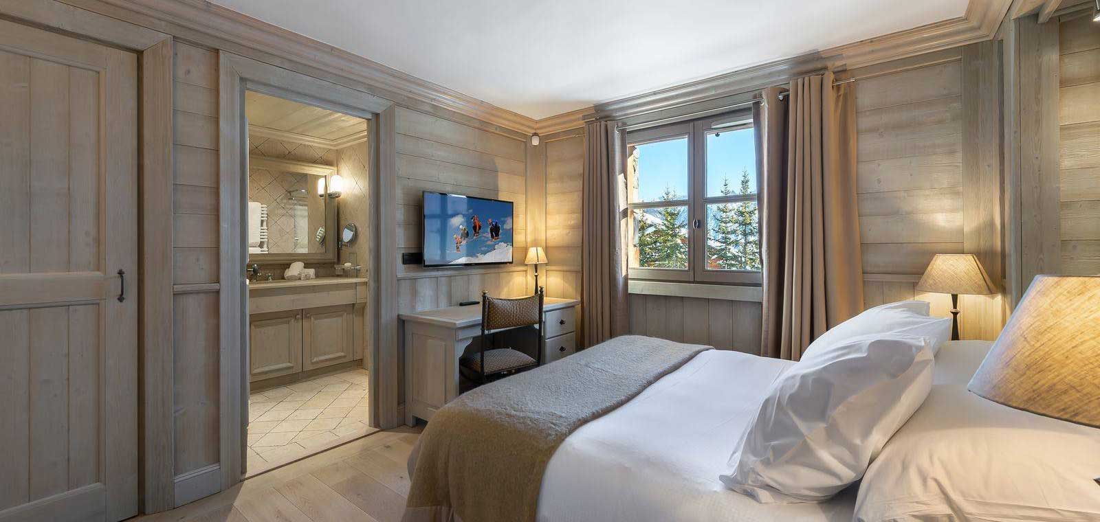 chalet_totara_courcourchevel_1850_oxford_ski_bedroom5.jpg