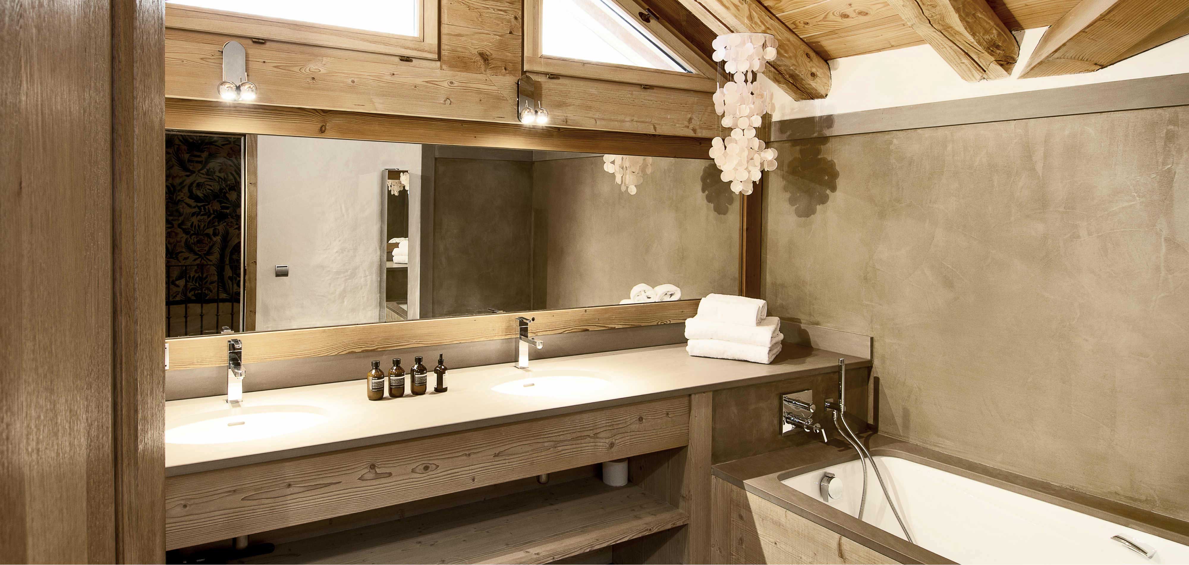 chalet_vanoise_val_diesere_oxford_ski_bathroom1.jpg