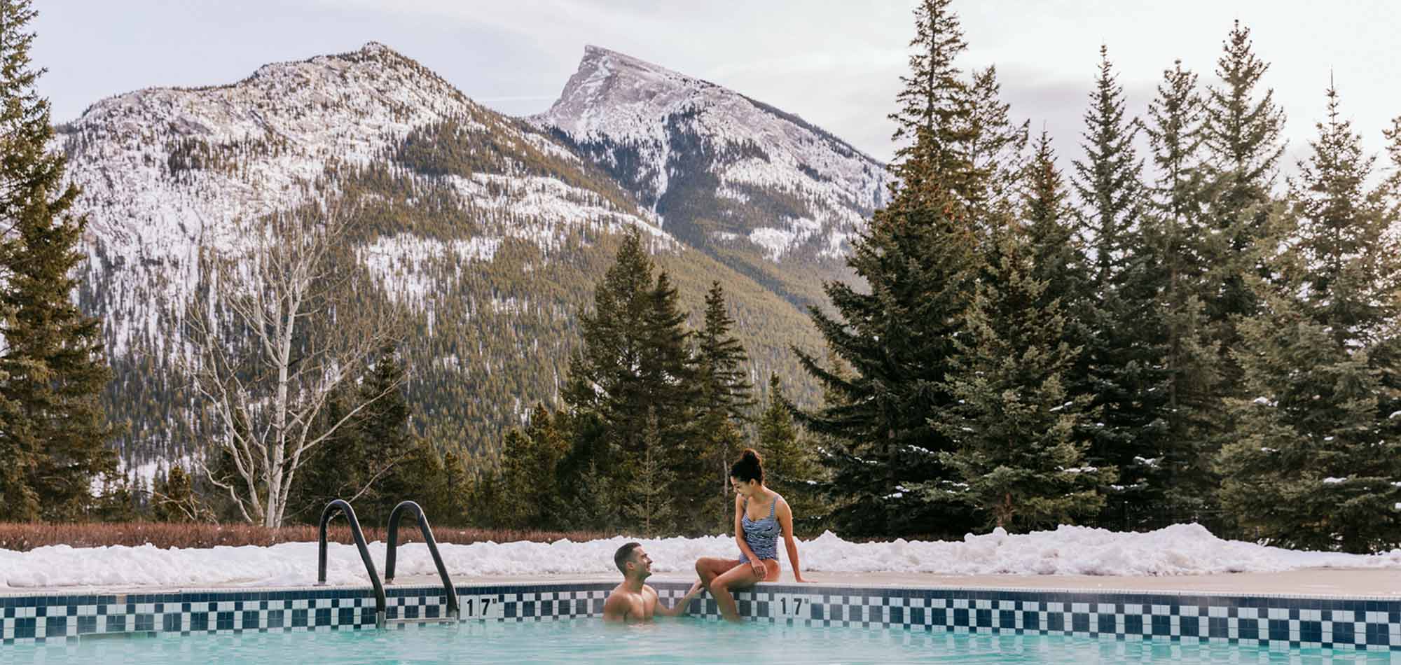 Fairmont-Banff-Springs---Outdoor-Pool-Winter.jpg
