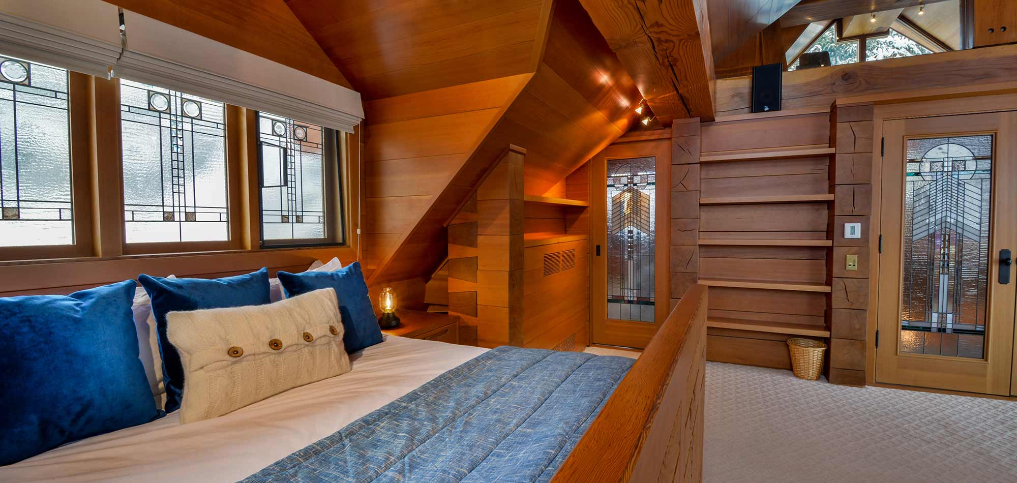 totem_house_bedroom_1.jpg